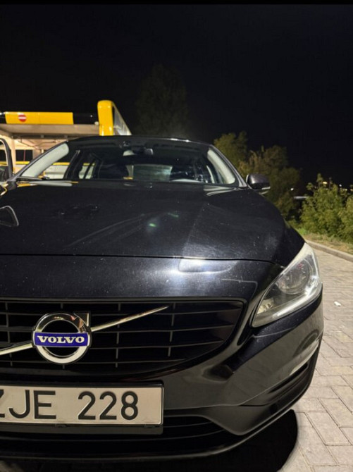 Volvo V60; D3; 2000 3 см. Tiraspol - fotografie 3