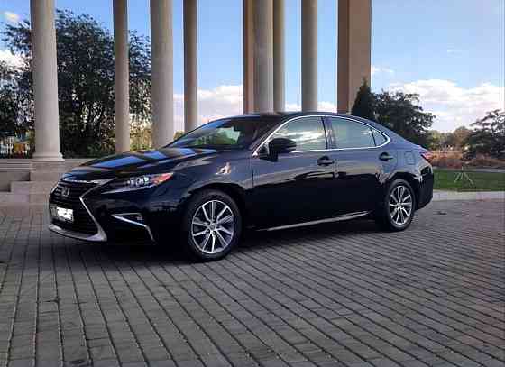 Lexus ES 300h РЕСТАЙЛИНГ, 2016 год. Tiraspol