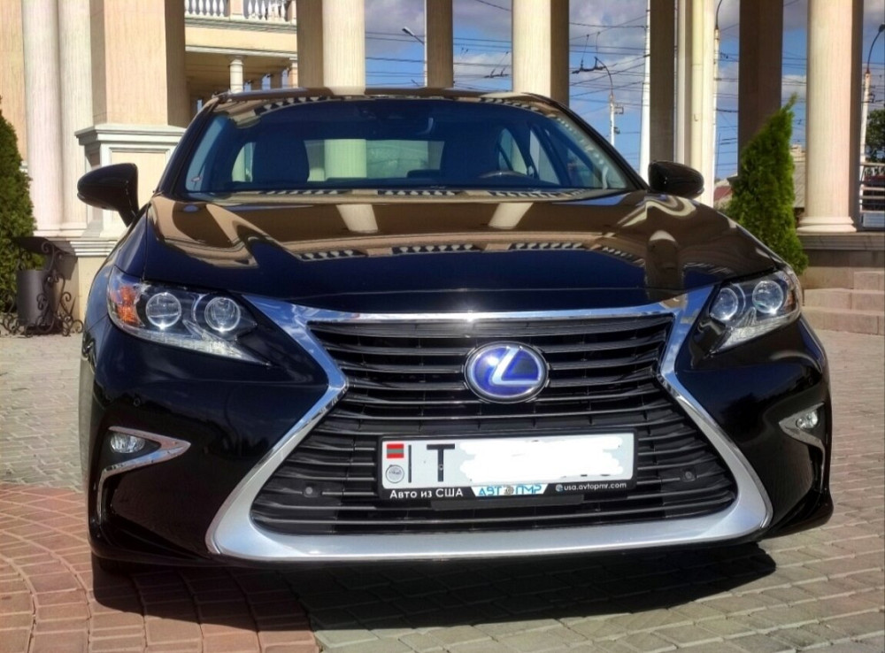 Lexus ES 300h РЕСТАЙЛИНГ, 2016 год. Тирасполь - изображение 1