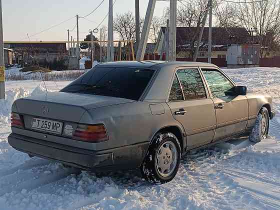 Mercedes w124 (2.3 бенз/метан) Tiraspol