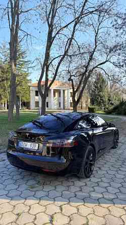 Tesla Model S 90D Тирасполь