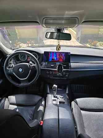 BMW X6, 2010г., 3,0 Бензин, Автомат, Нейтральные номера, Бендеры