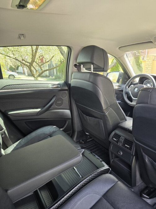 BMW X6, 2010г., 3,0 Бензин, Автомат, Нейтральные номера, Бендеры - изображение 9