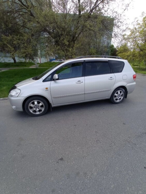 Toyota avensis verso Слободзея - изображение 3