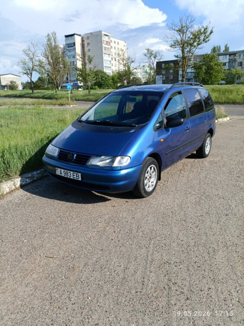 VW Sharan 1996 г. в. 2.0 метан 4 пок. 30куб Тирасполь - изображение 1