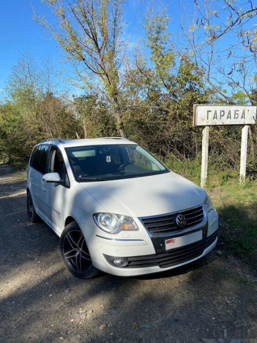VOLKSWAGEN TOURAN 2.0 метан. 2008 года. Эксклюзивная комплектация. Рыбница - изображение 1