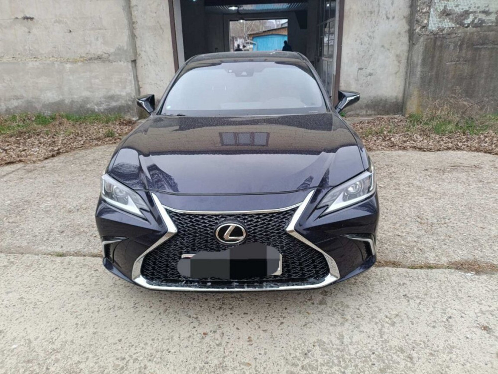 Продаю Lexus ES300h Rîbnița - fotografie 2