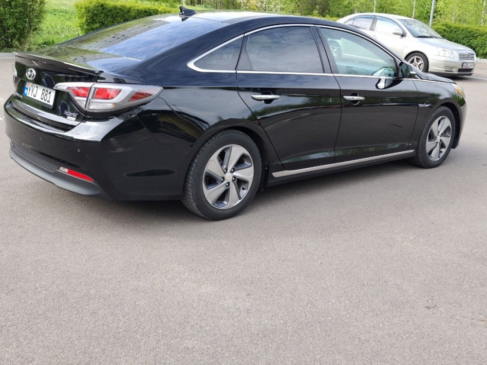 Hyundai sonata 2.0 hybrid limited edition Chişinău - fotografie 1