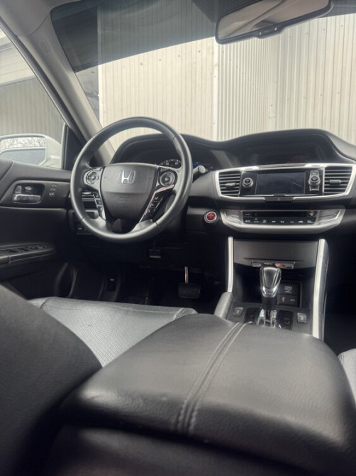 Honda Accord 2.0 hybrid. 2015 год. Тирасполь - изображение 6
