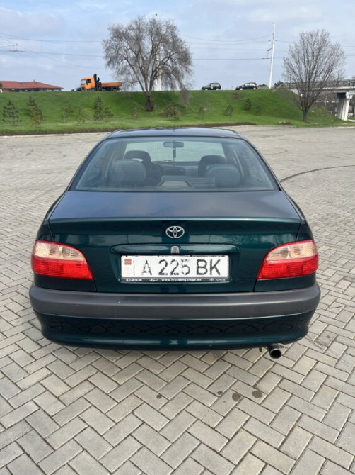 Toyota Avensis t22 2000 года Bender - fotografie 3