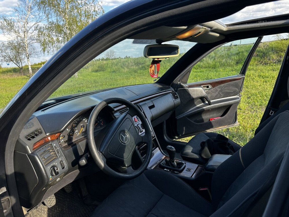 Продам Mercedes 210 Тирасполь - изображение 5