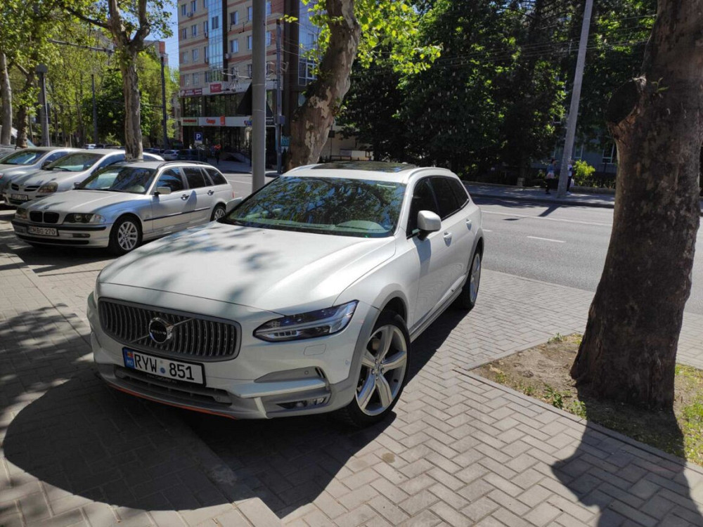 Volvo V90 Cross Country Ocean Race Edition Кишинёв - изображение 3