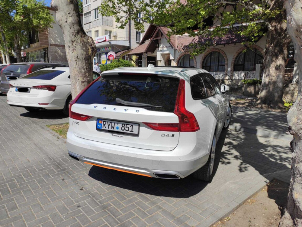 Volvo V90 Cross Country Ocean Race Edition Кишинёв - изображение 10