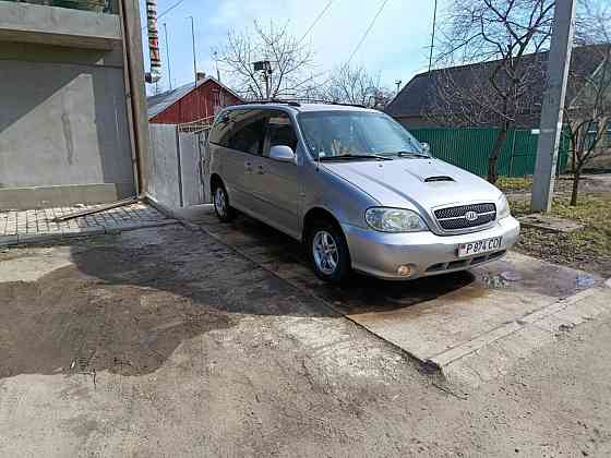 Продам Kia Carnival Bender