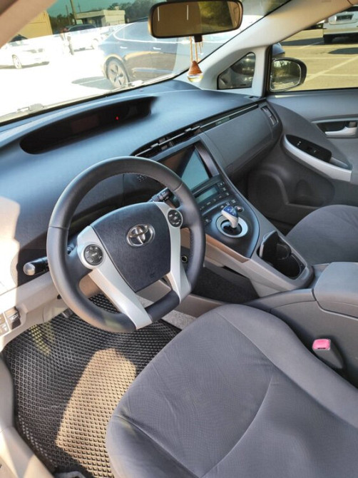 Prius 2010г. (метан) Каменка - изображение 2