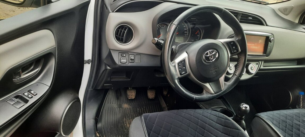 Toyota Yaris III. 2016г. Механика. 1.0L. Bender - fotografie 2