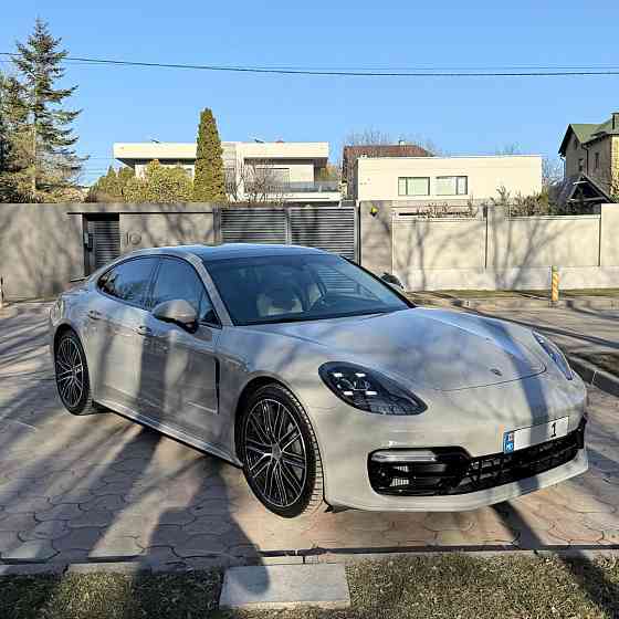 Porsche Panamera Chişinău