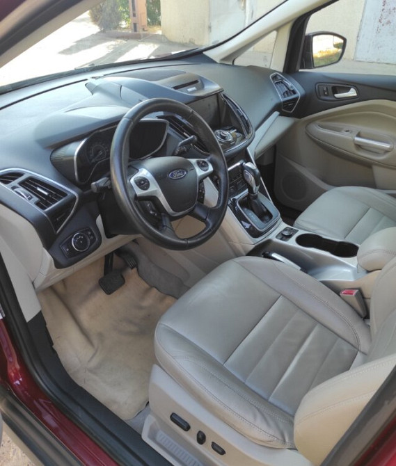 Ford C-Max Hybrid Tiraspol - fotografie 3