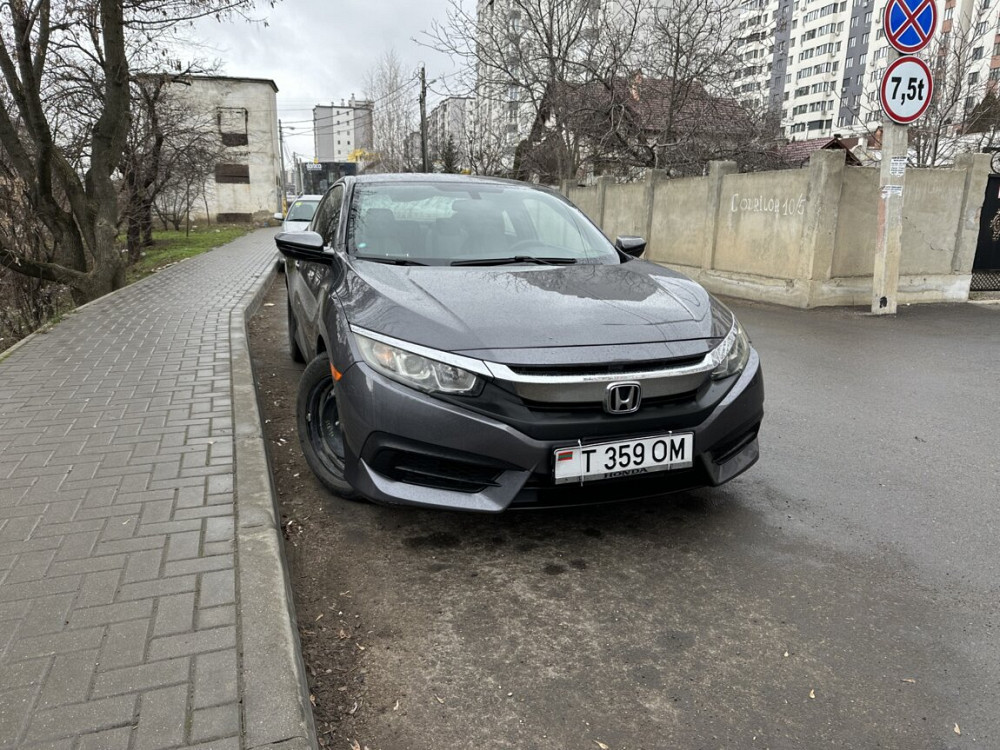 HONDA CIVIC X 2016 2.0 автомат. Отличное состояние. Надежный двигатель Рыбница - изображение 3