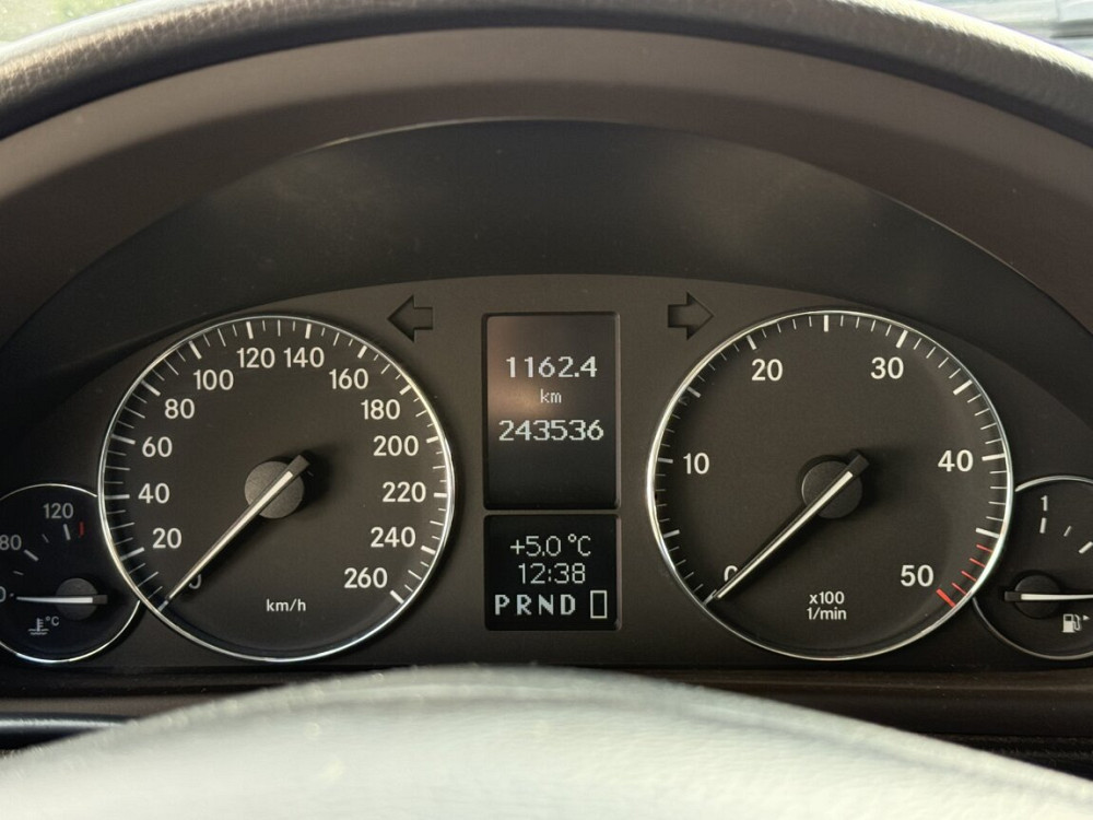 Продам Mercedes 2,2 дизель 7000€ Tiraspol - fotografie 8
