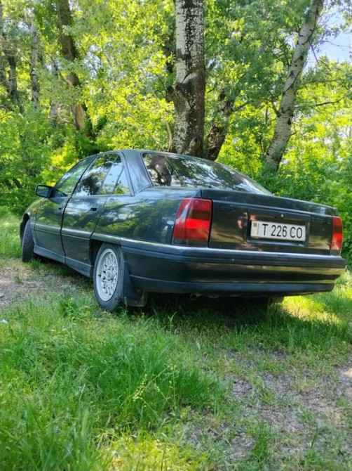Продам/обмен с вашей доплатой Opel omega A бензин/ метан Тирасполь - изображение 6