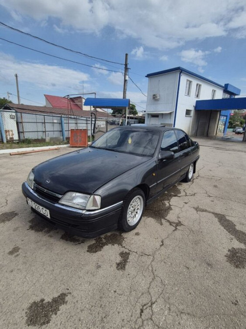 Продам/обмен с вашей доплатой Opel omega A бензин/ метан Тирасполь - изображение 1