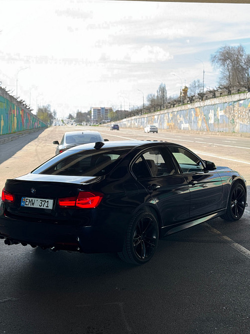 BMW 3 Series Chişinău - fotografie 3