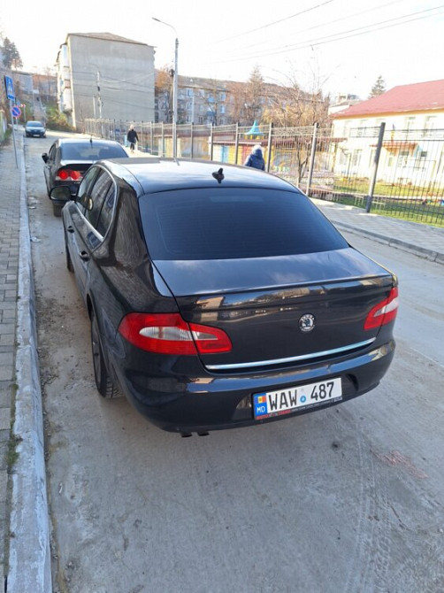 Se vinde Skoda Superb ll Chişinău - fotografie 3
