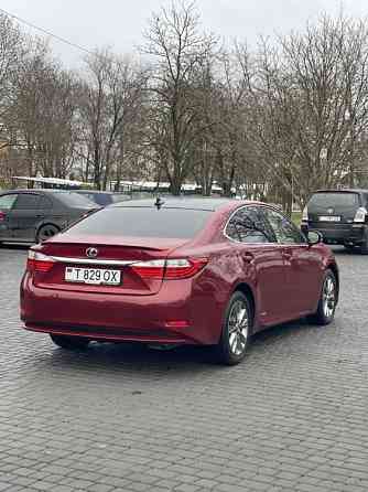 Lexus es300h Слободзея