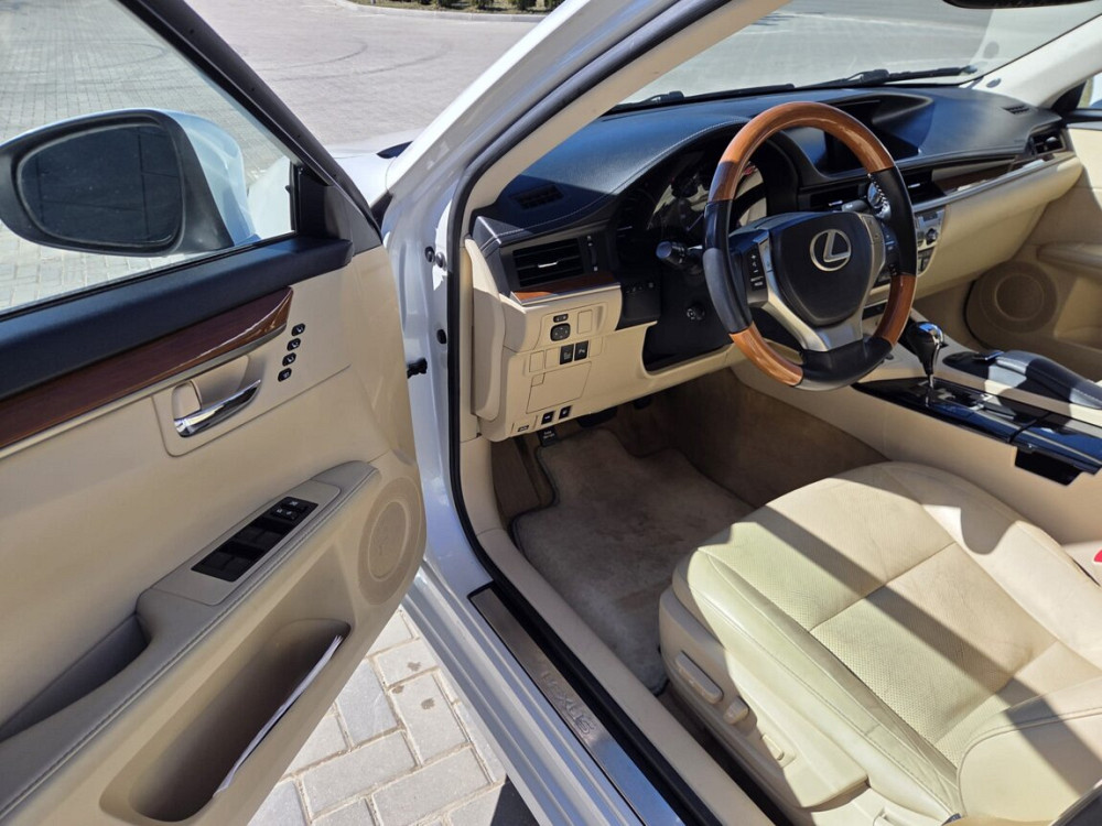 Продам автомобиль Lexus ES 300h Тирасполь - изображение 5