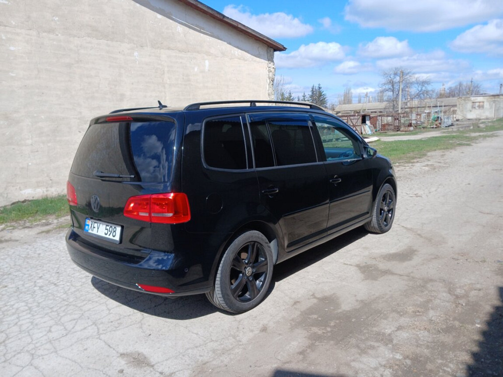VW Touran 2011 Рыбница - изображение 7