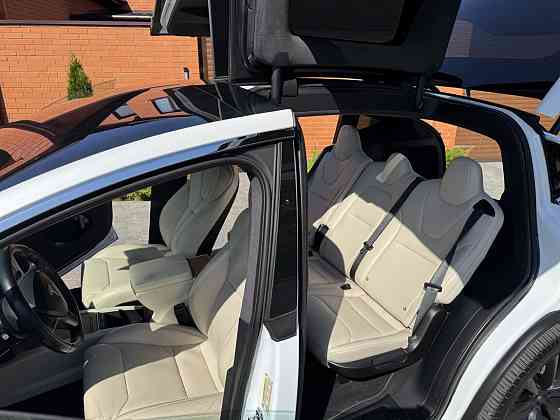 Tesla model X Tiraspol