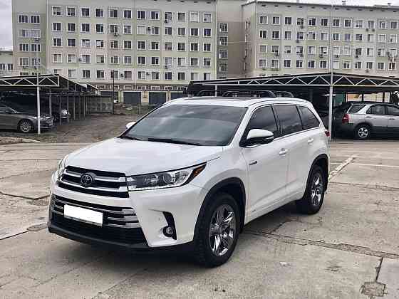 Toyota Highlander Limited Platinum 2019 год, гибрид. Тирасполь