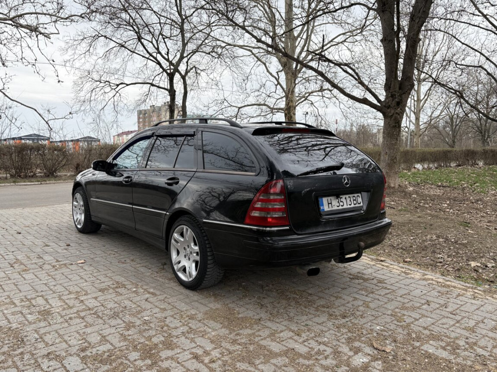 Продам Срочно Мерседес С270 2004г 2650$ Tiraspol - fotografie 4