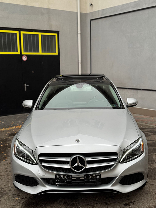 Mercedes C-Class Chişinău - fotografie 1