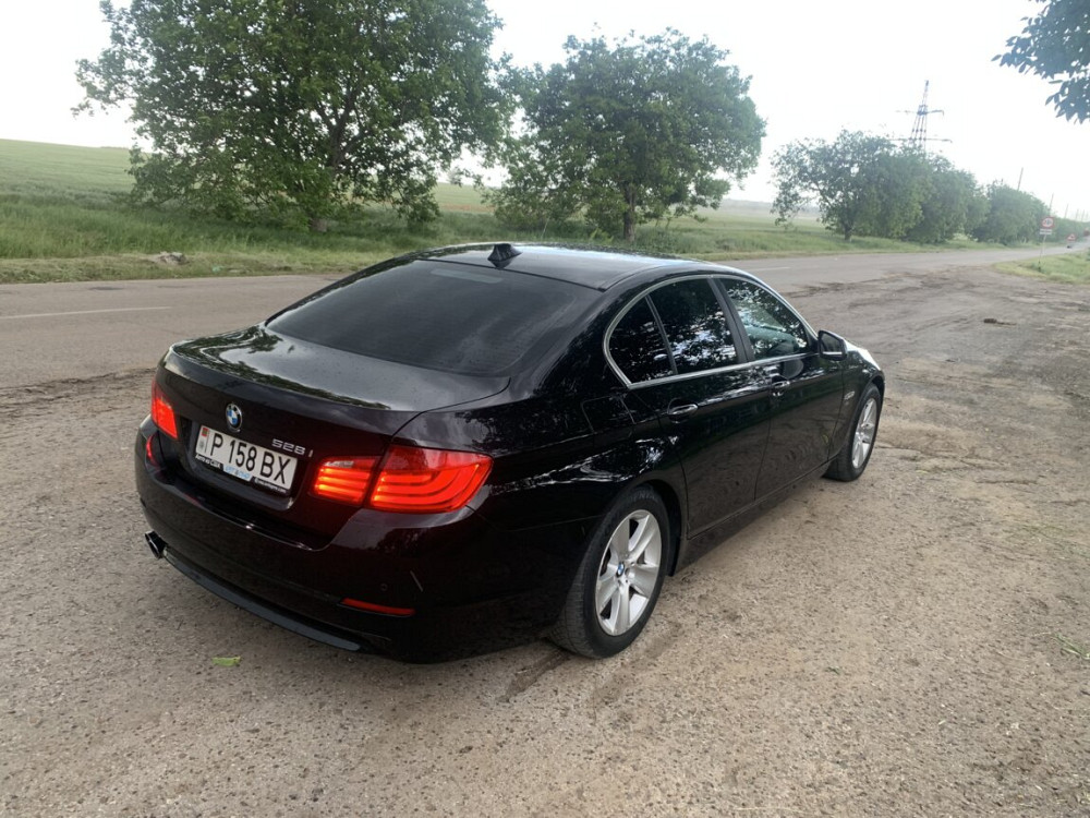 BMW 5. X-Drive. 2012 г. Парканы - изображение 4
