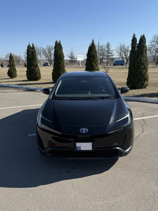 Toyota Prius Новые Анены - изображение 1