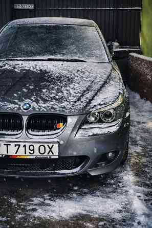 Продам отличный автомобиль BMWE60 2004 года Тирасполь