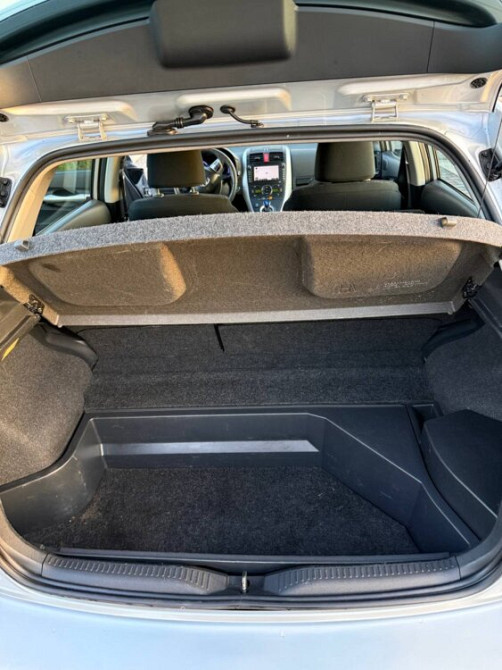 Продам TOYOTA AURIS Tiraspol - fotografie 7