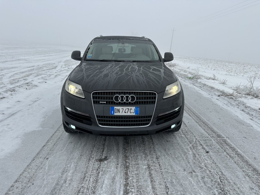 Audi Q7 Bender - fotografie 1