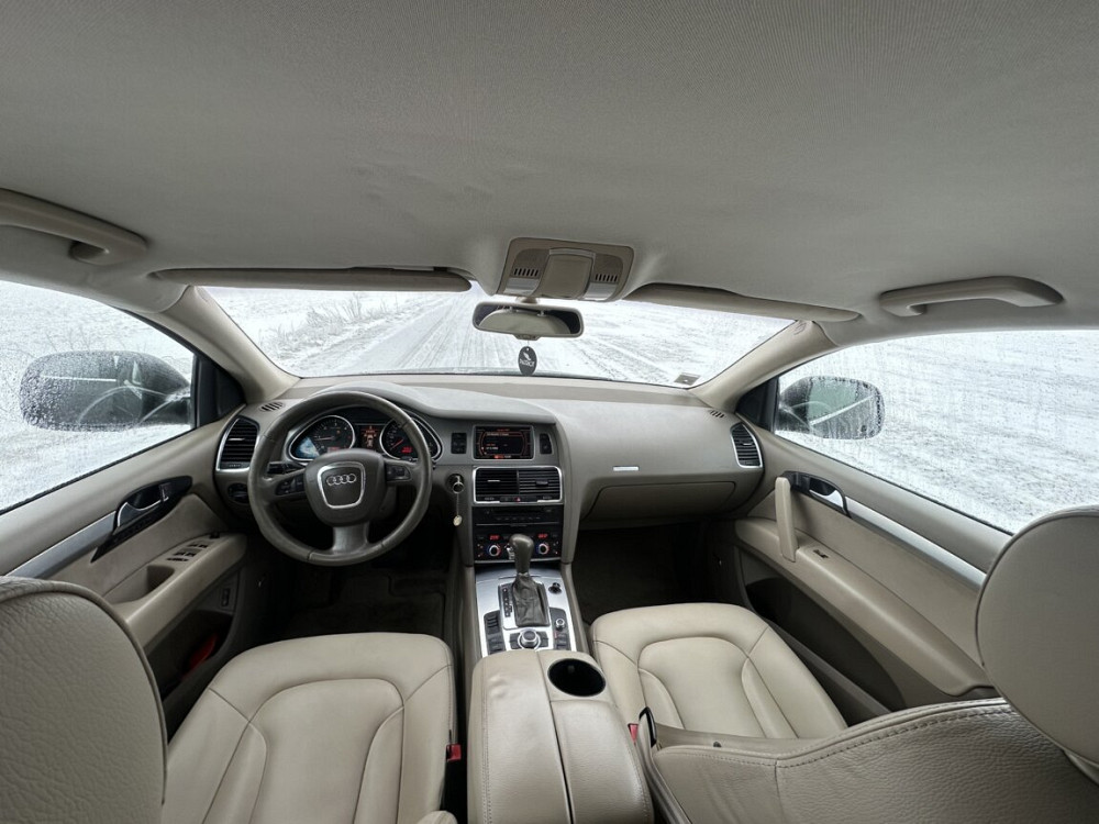 Audi Q7 Bender - fotografie 9
