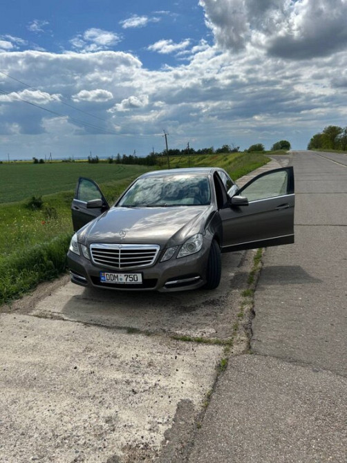 Mercedes-Benz E W212 Tiraspol - fotografie 10