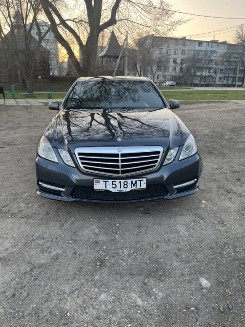 Mercedes-Benz E-Class W212(торг, обмен) Tiraspol - fotografie 3