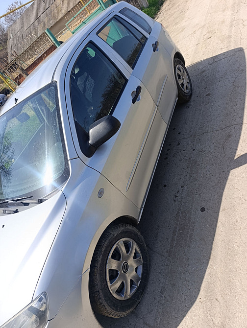 Mazda 2 Chişinău - fotografie 5