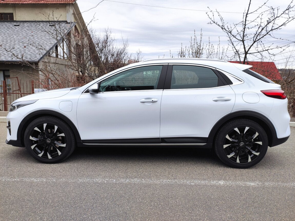 KIA X-Ceed Crossover Coupe Compact 1.6 GDI PHEV 2022 Кишинёв - изображение 7
