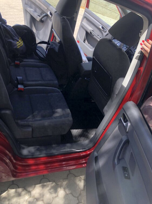 Volkswagen Touran 9200$ Торг. в отличном состоянии Тирасполь - изображение 3