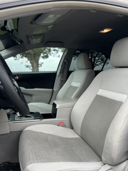 Camry XV50 2013| Автомат| 2.5 Hybrid + только установили Газ-Метан Тирасполь - изображение 8