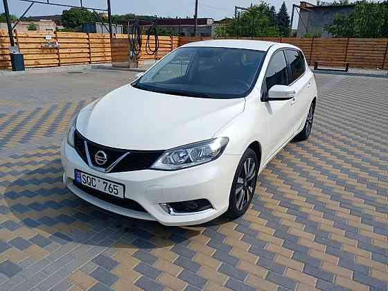 Nissan Pulsar Сороки