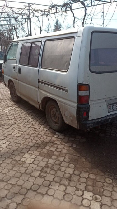Mitsubishi L300 Слободзея - изображение 2
