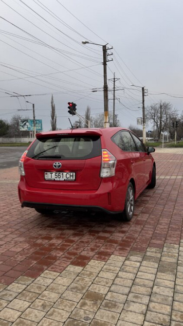Продам Toyota Prius V 2015 год Tiraspol - fotografie 4
